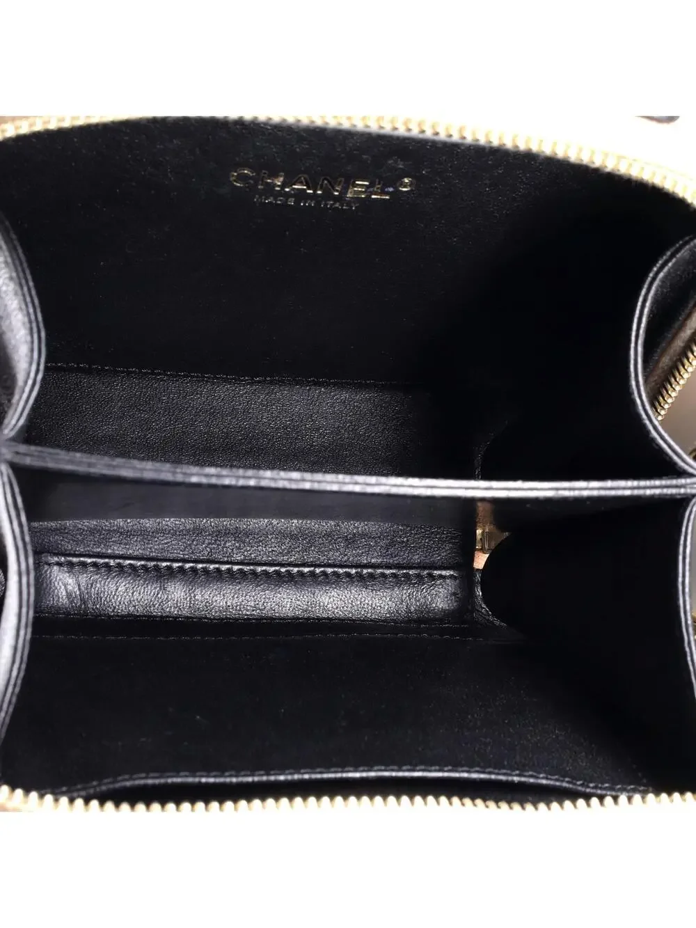 Chanel Filigree Vanity Case Quilted #268038C41B
